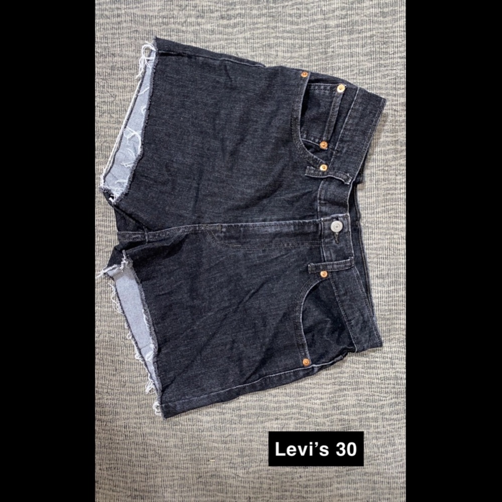 Levi’s black denim shorts